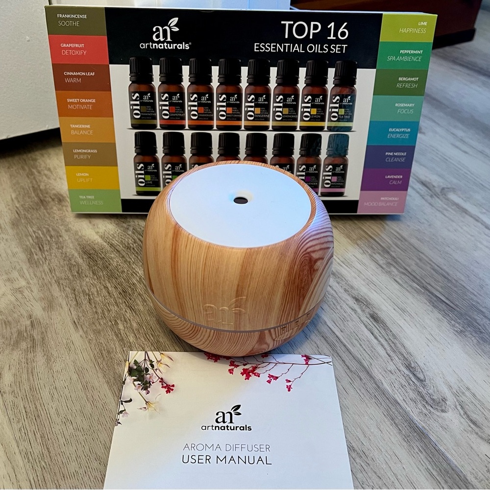 Wood Grain Aroma Diffuser with Top 16 Essential Oils Set - Natural Wood Finish